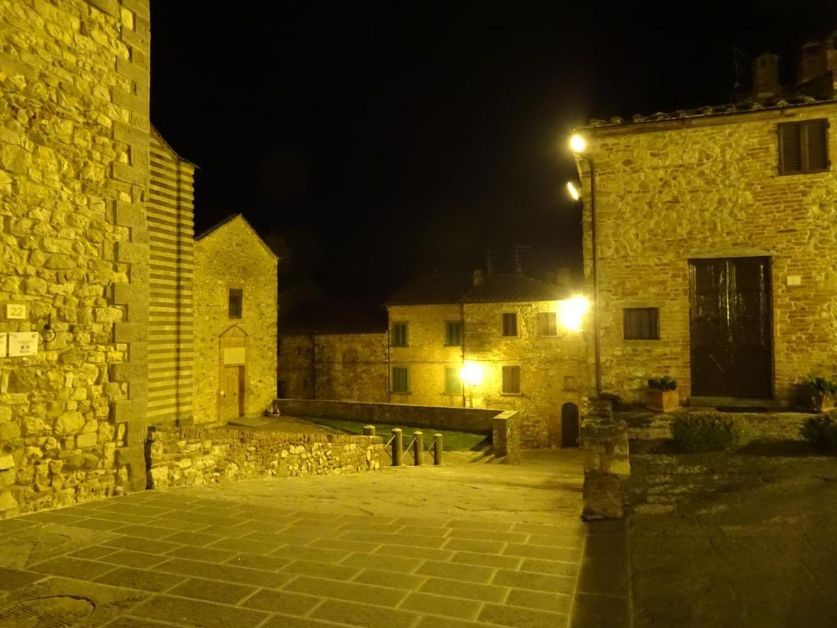 דירות לוצ'יניאנו Lucignolo מראה חיצוני תמונה